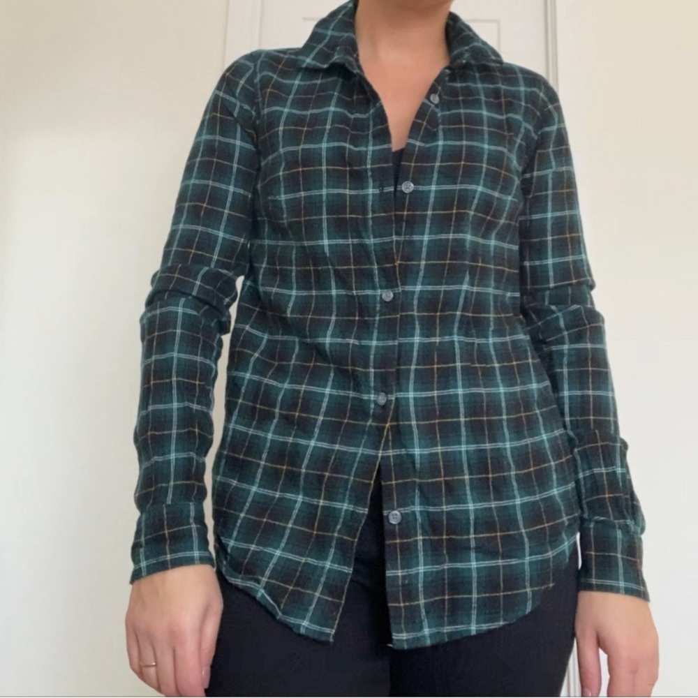 Green Button Down XS